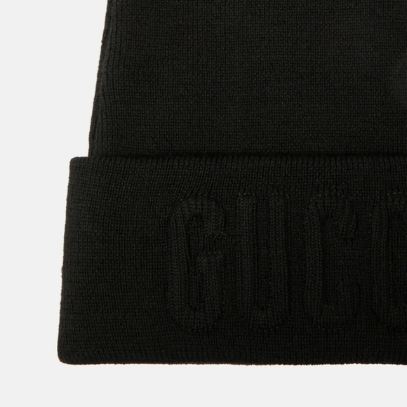 Gucci Black Wool Beanie Embossed Logo Hat Made in Italy Unisex Size M main image 2